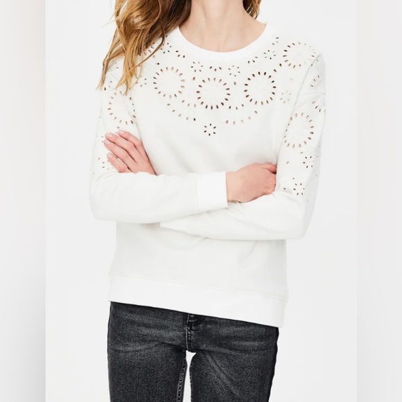 Boden Tops - Boden  Sweatshirt Large Ivory Eyelet Embroidered